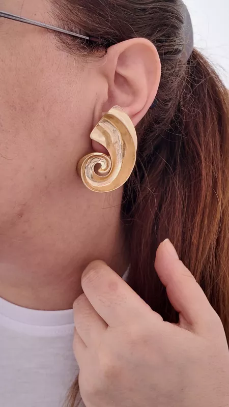MARKA MODEL PİRİNÇ KÜPE