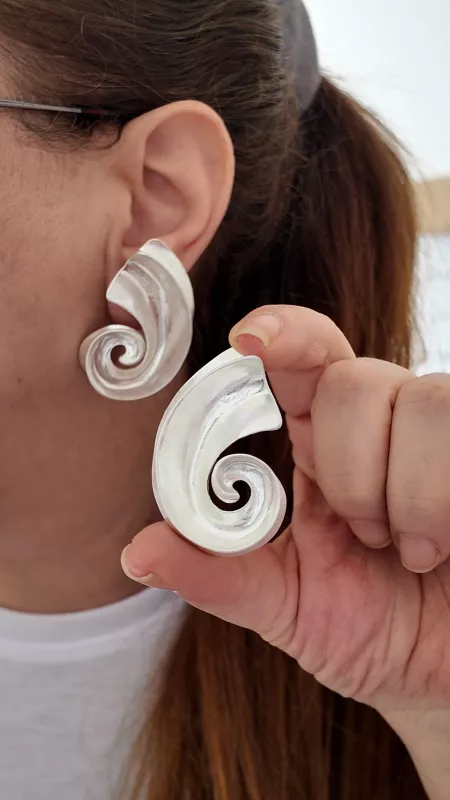 MARKA MODEL PİRİNÇ KÜPE