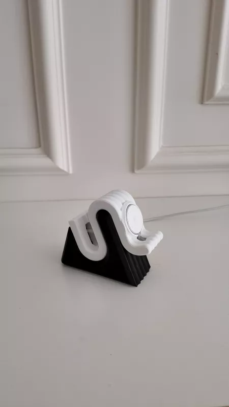 APPLE WATCH SAAT STANDI