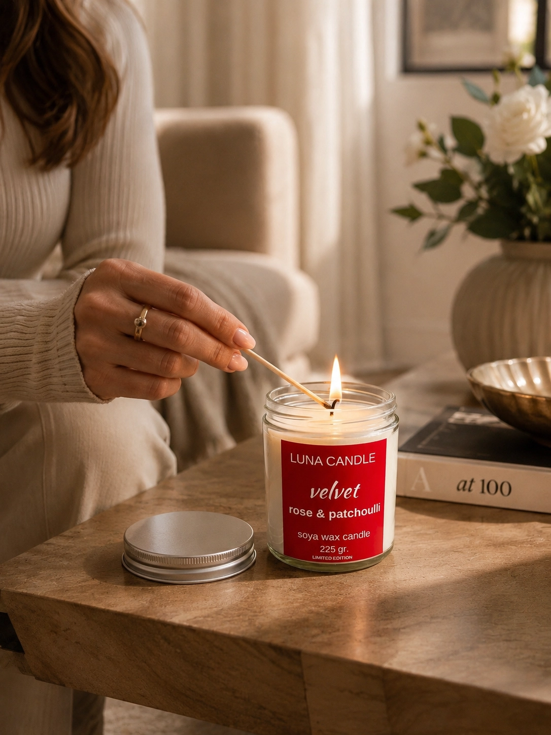 ROSE & PATCHOULLİ  SOYA WAX CANDLE - 225 GR